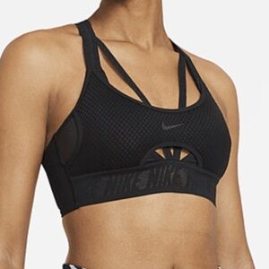 Nike Dri-FIT ADV Indy Women's Light-Support Padded Strappy Sports Bra